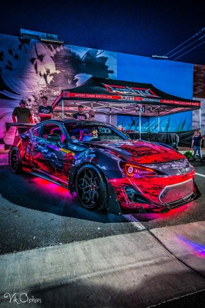 2022-09-28-Las-Vegas-Car-Meets-18-Bin-Arts-District-Car-Show-Photography-Vik-Chohan-Photography-Photo-Booth-Social-Media-VCP-073