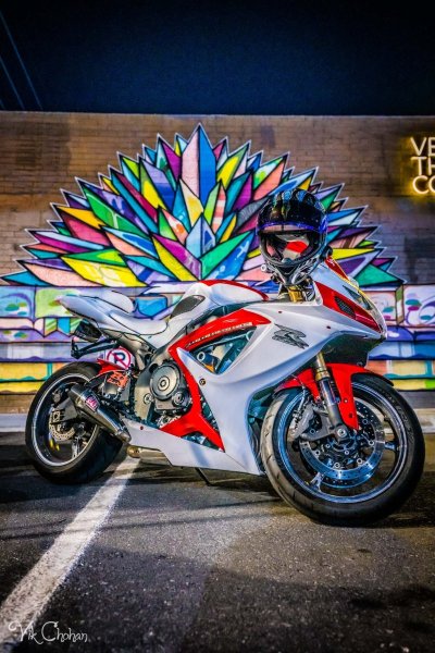 2022-09-28-Las-Vegas-Car-Meets-18-Bin-Arts-District-Car-Show-Photography-Vik-Chohan-Photography-Photo-Booth-Social-Media-VCP-090