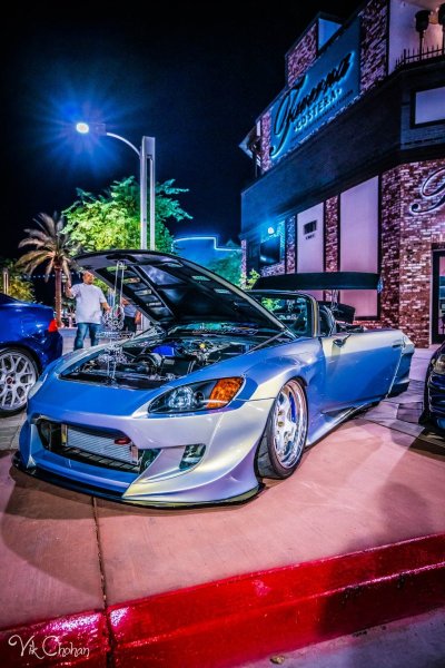2022-09-28-Las-Vegas-Car-Meets-18-Bin-Arts-District-Car-Show-Photography-Vik-Chohan-Photography-Photo-Booth-Social-Media-VCP-140