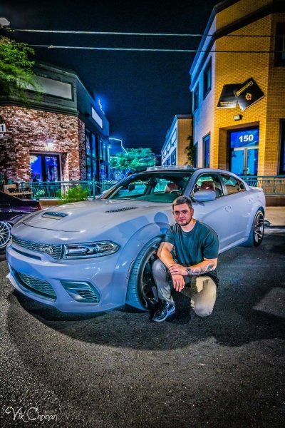 2022-09-28-Las-Vegas-Car-Meets-18-Bin-Arts-District-Car-Show-Photography-Vik-Chohan-Photography-Photo-Booth-Social-Media-VCP-199