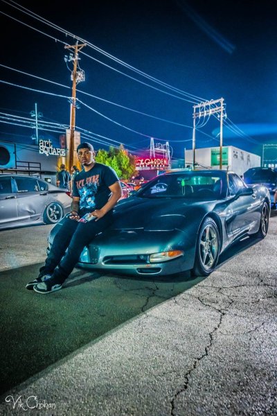 2022-09-28-Las-Vegas-Car-Meets-18-Bin-Arts-District-Car-Show-Photography-Vik-Chohan-Photography-Photo-Booth-Social-Media-VCP-260